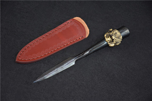 01588 Eagle Head Tea Knife